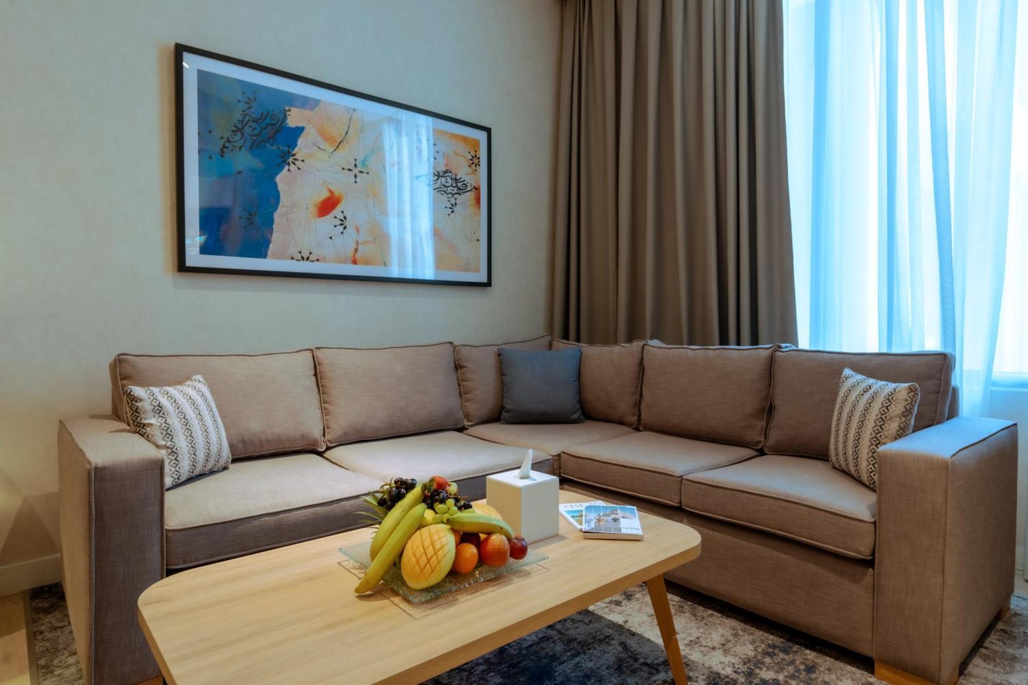 West Walk Retaj Hotel