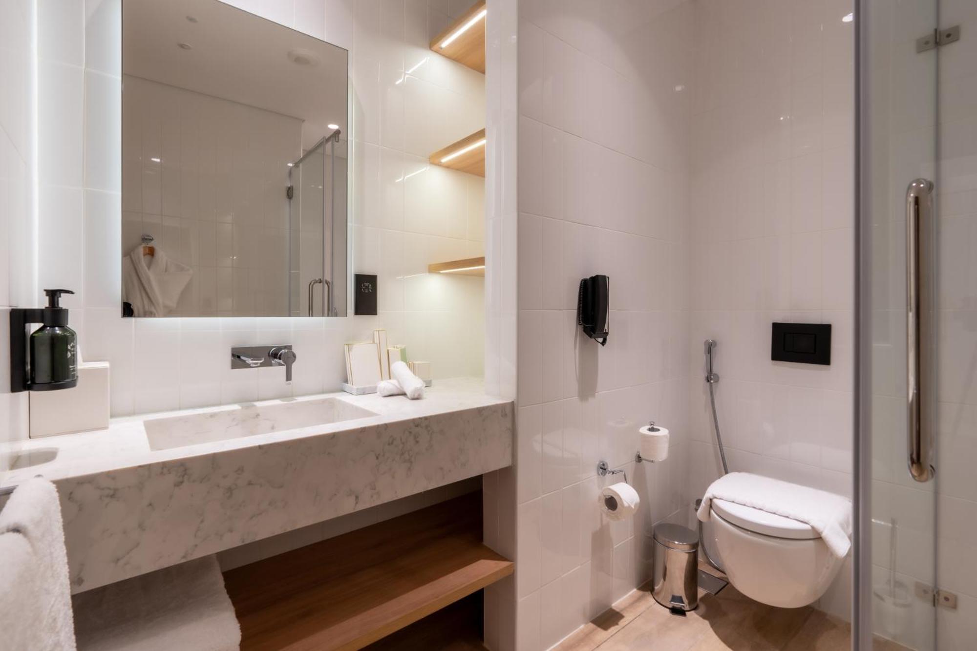 West Walk Retaj 4* Al Rayyan