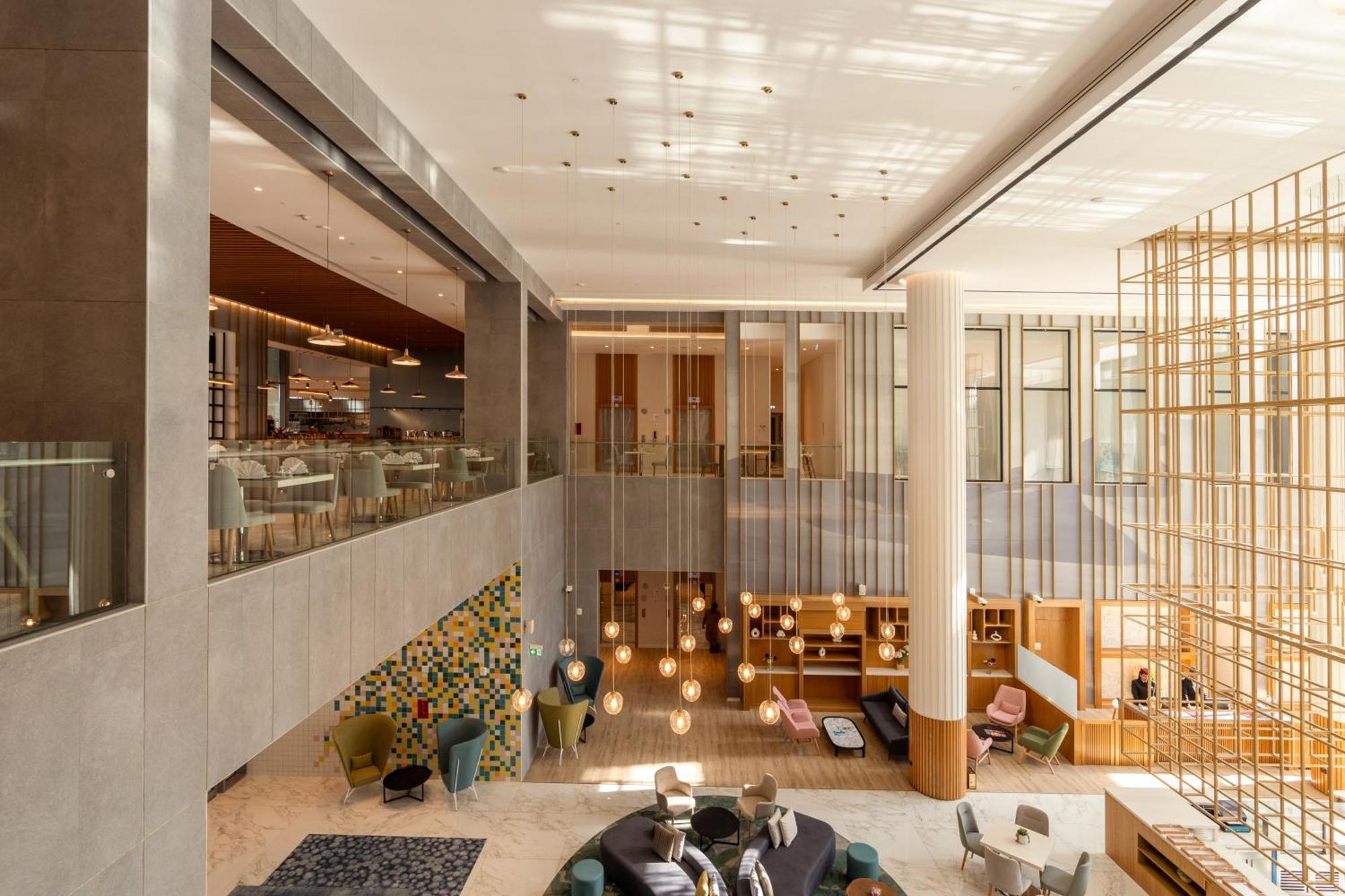 Hotel West Walk Retaj